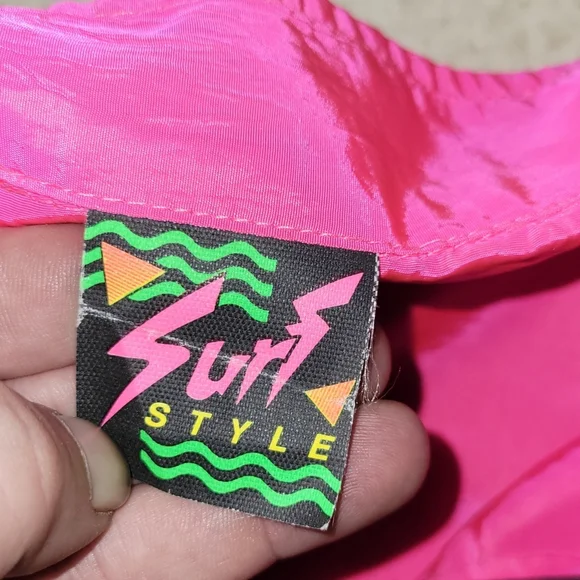Surf Style Vintage 90s Neon Pink Windbreaker Pullover Spellout One Size Fits All - Picture 11 of 12